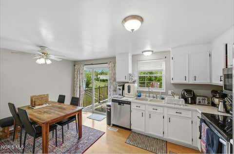 Tiny photo for 5405 Thornbrook Trail, Toledo, OH 43611 (MLS # 10010383)