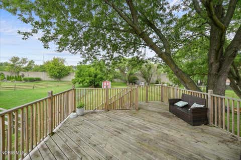 Tiny photo for 5405 Thornbrook Trail, Toledo, OH 43611 (MLS # 10010383)
