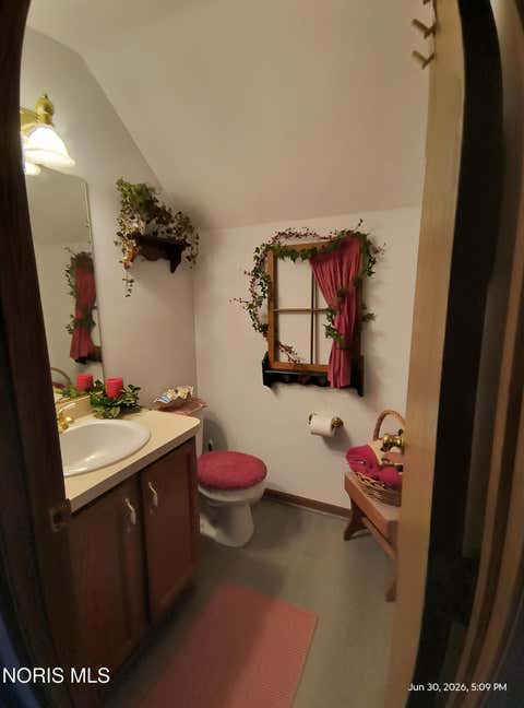 Tiny photo for 1509 Daytona Drive, Toledo, OH 43612 (MLS # 10009909)
