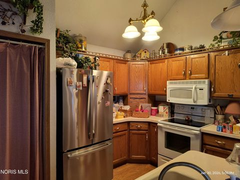 Tiny photo for 1509 Daytona Drive, Toledo, OH 43612 (MLS # 10009909)