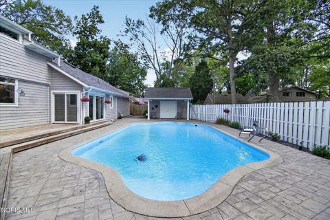Tiny photo for 409 Newdale Drive, Bryan, OH 43506 (MLS # 10010899)