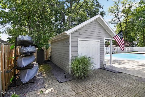 Tiny photo for 409 Newdale Drive, Bryan, OH 43506 (MLS # 10010899)