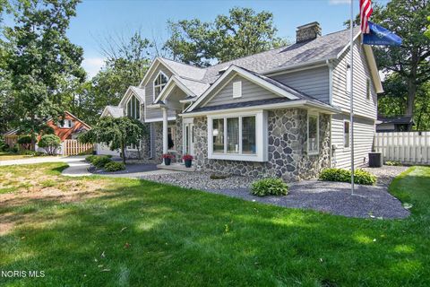 Tiny photo for 409 Newdale Drive, Bryan, OH 43506 (MLS # 10010899)
