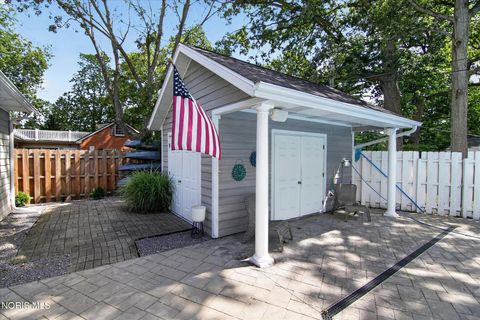 Tiny photo for 409 Newdale Drive, Bryan, OH 43506 (MLS # 10010899)