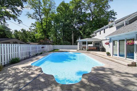 Tiny photo for 409 Newdale Drive, Bryan, OH 43506 (MLS # 10010899)