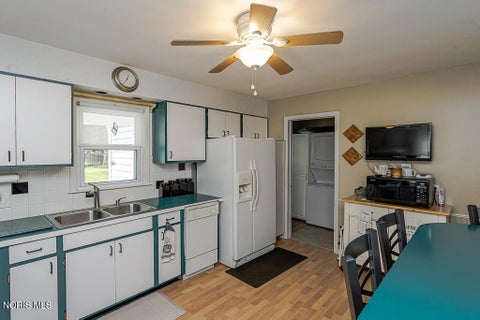 Tiny photo for 1641 Atwood Road, Toledo, OH 43615 (MLS # 10013531)