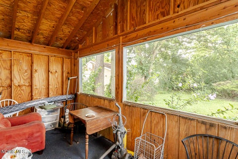 Tiny photo for 3863 Upton Avenue, Toledo, OH 43613 (MLS # 10010938)