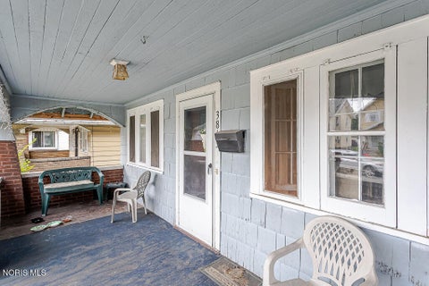 Tiny photo for 3863 Upton Avenue, Toledo, OH 43613 (MLS # 10010938)