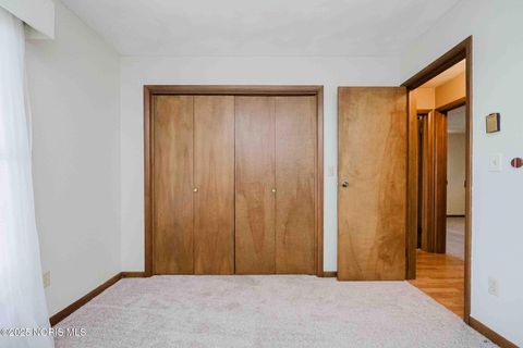 Tiny photo for 6434 County Road 18, Findlay, OH 45840 (MLS # 10001103)