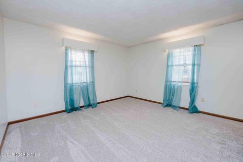 Tiny photo for 6434 County Road 18, Findlay, OH 45840 (MLS # 10001103)