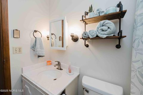 Tiny photo for 6434 County Road 18, Findlay, OH 45840 (MLS # 10001103)