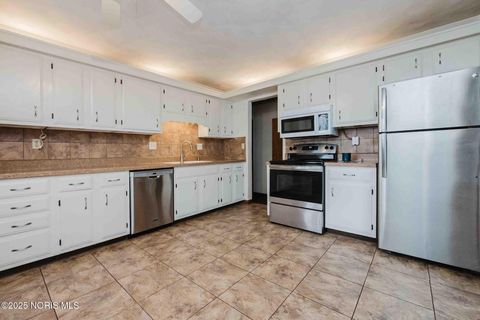 Tiny photo for 6434 County Road 18, Findlay, OH 45840 (MLS # 10001103)