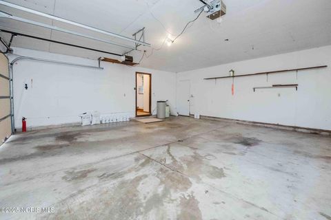 Tiny photo for 6434 County Road 18, Findlay, OH 45840 (MLS # 10001103)