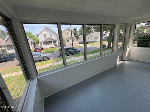 Tiny photo for 2460 Caledonia Street, Toledo, OH 43605 (MLS # 10011430)