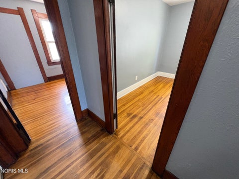 Tiny photo for 2460 Caledonia Street, Toledo, OH 43605 (MLS # 10011430)