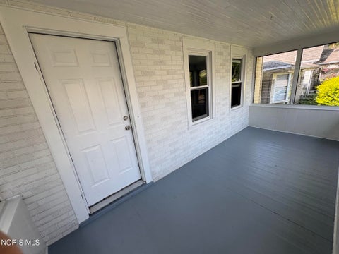 Tiny photo for 2460 Caledonia Street, Toledo, OH 43605 (MLS # 10011430)