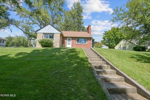 Tiny photo for 4130 Dorchester Drive, Toledo, OH 43607 (MLS # 10012701)