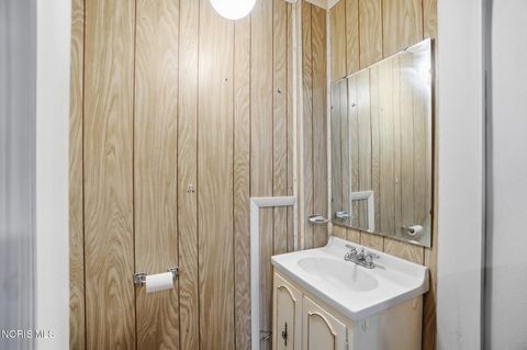 Tiny photo for 333 W 7th St, Perrysburg, OH 43551 (MLS # 10005219)