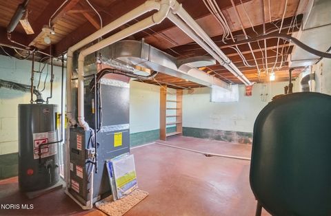 Tiny photo for 333 W 7th St, Perrysburg, OH 43551 (MLS # 10005219)