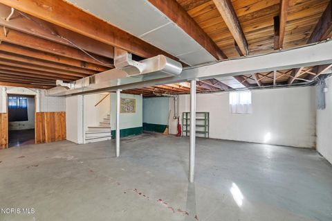 Tiny photo for 333 W 7th St, Perrysburg, OH 43551 (MLS # 10005219)