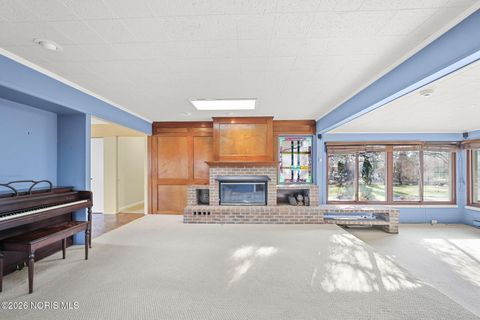 Tiny photo for 2833 Manchester Boulevard, Toledo, OH 43606 (MLS # 10002996)