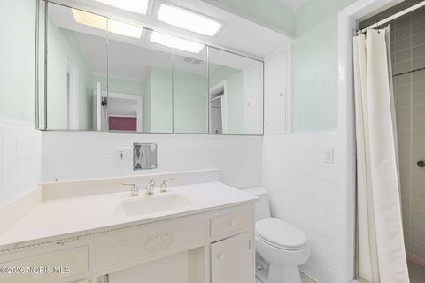 Tiny photo for 2833 Manchester Boulevard, Toledo, OH 43606 (MLS # 10002996)