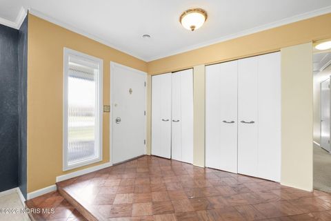 Tiny photo for 2833 Manchester Boulevard, Toledo, OH 43606 (MLS # 10002996)