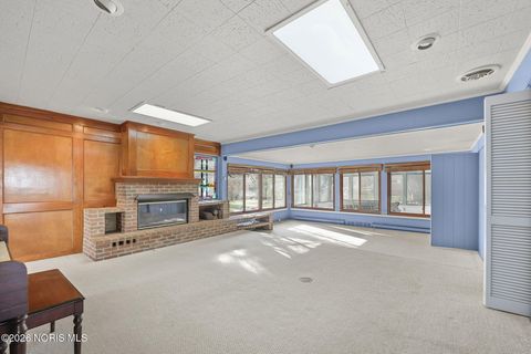 Tiny photo for 2833 Manchester Boulevard, Toledo, OH 43606 (MLS # 10002996)