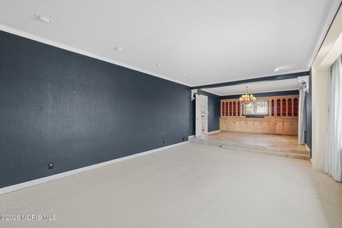 Tiny photo for 2833 Manchester Boulevard, Toledo, OH 43606 (MLS # 10002996)