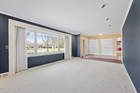 Tiny photo for 2833 Manchester Boulevard, Toledo, OH 43606 (MLS # 10002996)