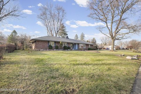 Tiny photo for 2833 Manchester Boulevard, Toledo, OH 43606 (MLS # 10002996)
