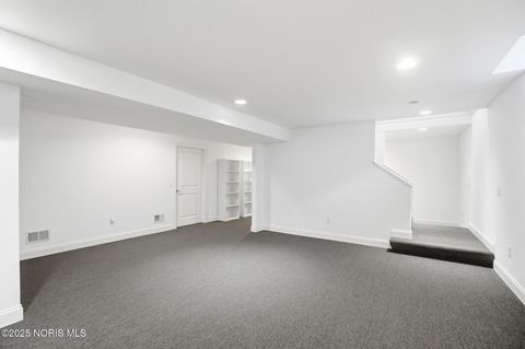 Tiny photo for 1802 Deer Trail Drive, Toledo, OH 43615 (MLS # 10000843)