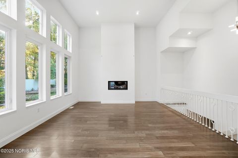 Tiny photo for 1802 Deer Trail Drive, Toledo, OH 43615 (MLS # 10000843)