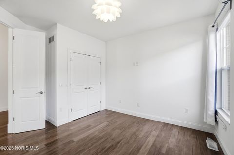 Tiny photo for 1802 Deer Trail Drive, Toledo, OH 43615 (MLS # 10000843)