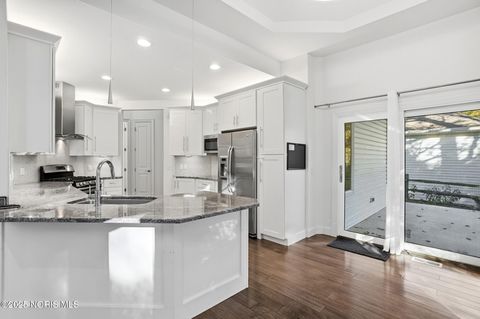 Tiny photo for 1802 Deer Trail Drive, Toledo, OH 43615 (MLS # 10000843)