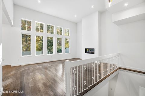 Tiny photo for 1802 Deer Trail Drive, Toledo, OH 43615 (MLS # 10000843)