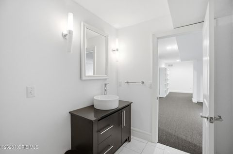 Tiny photo for 1802 Deer Trail Drive, Toledo, OH 43615 (MLS # 10000843)