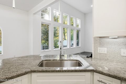 Tiny photo for 1802 Deer Trail Drive, Toledo, OH 43615 (MLS # 10000843)