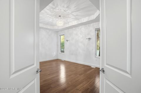 Tiny photo for 1802 Deer Trail Drive, Toledo, OH 43615 (MLS # 10000843)