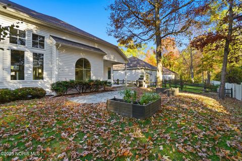 Tiny photo for 1802 Deer Trail Drive, Toledo, OH 43615 (MLS # 10000843)