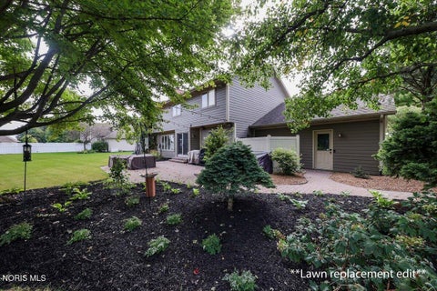 Tiny photo for 204 Quail Run, Archbold, OH 43502 (MLS # 10014172)