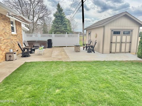 Tiny photo for 701 W Brentwood Drive, Gibsonburg, OH 43431 (MLS # 10005770)