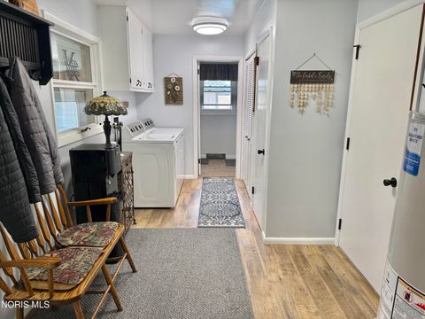 Tiny photo for 701 W Brentwood Drive, Gibsonburg, OH 43431 (MLS # 10005770)