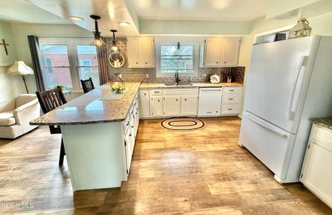 Tiny photo for 701 W Brentwood Drive, Gibsonburg, OH 43431 (MLS # 10005770)