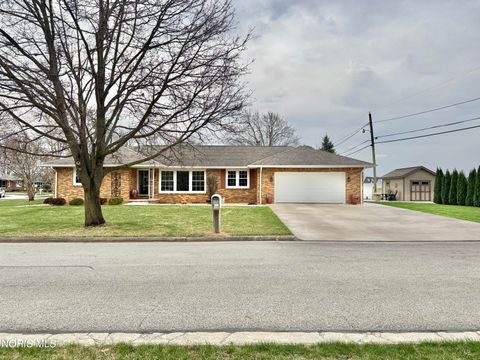 Tiny photo for 701 W Brentwood Drive, Gibsonburg, OH 43431 (MLS # 10005770)