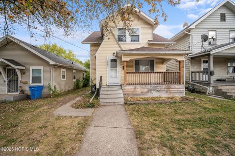 1207 E Broadway Street Toledo OH 43605