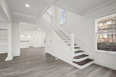 Tiny photo for 629 Virginia Street, Toledo, OH 43620 (MLS # 10004525)