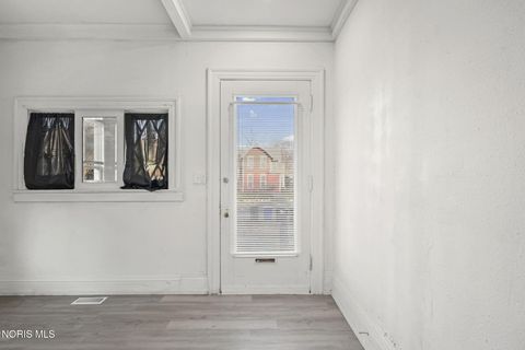 Tiny photo for 629 Virginia Street, Toledo, OH 43620 (MLS # 10004525)