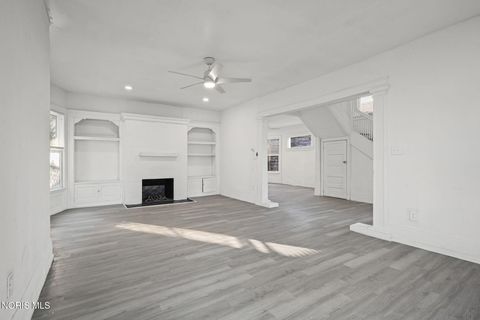 Tiny photo for 629 Virginia Street, Toledo, OH 43620 (MLS # 10004525)