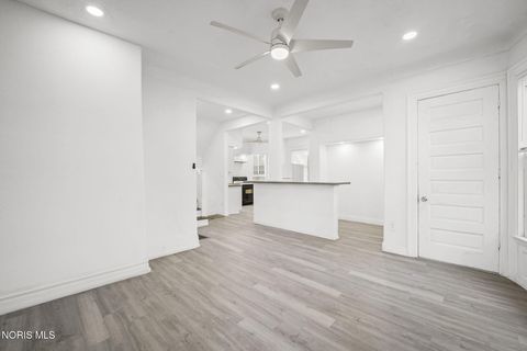 Tiny photo for 629 Virginia Street, Toledo, OH 43620 (MLS # 10004525)